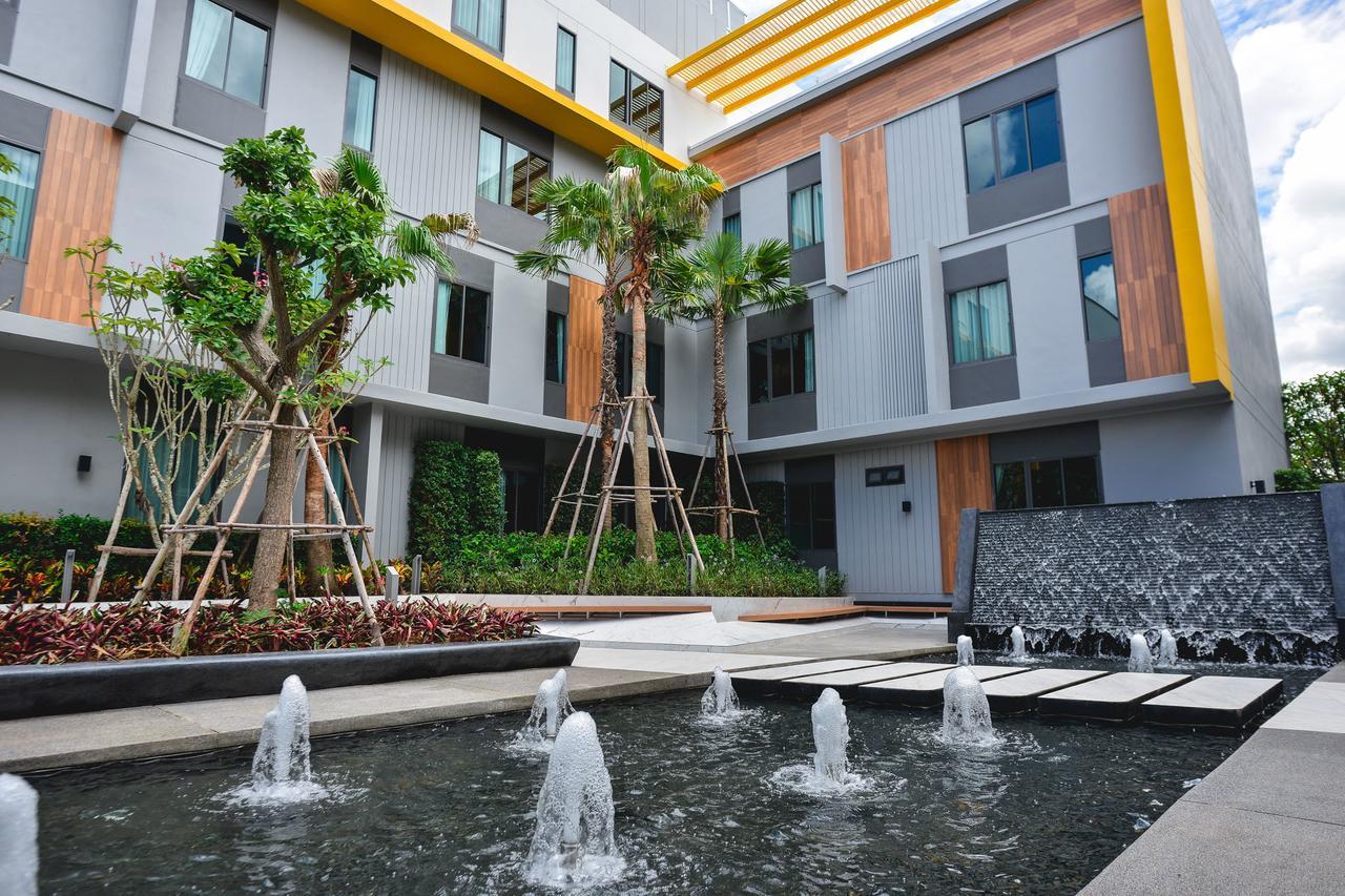 9D Sport Hotel Udonthani Kültér fotó